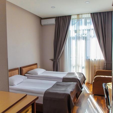 Irmeni Hotel Tbilisi Ngoại thất bức ảnh