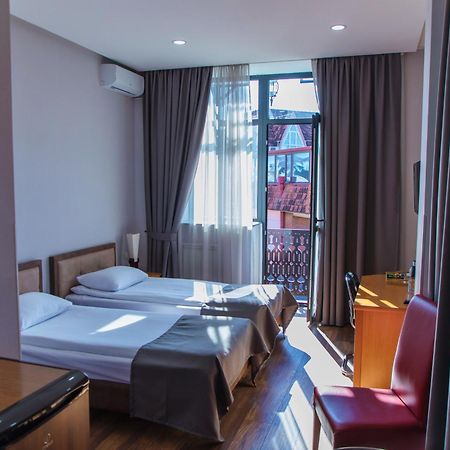 Irmeni Hotel Tbilisi Ngoại thất bức ảnh