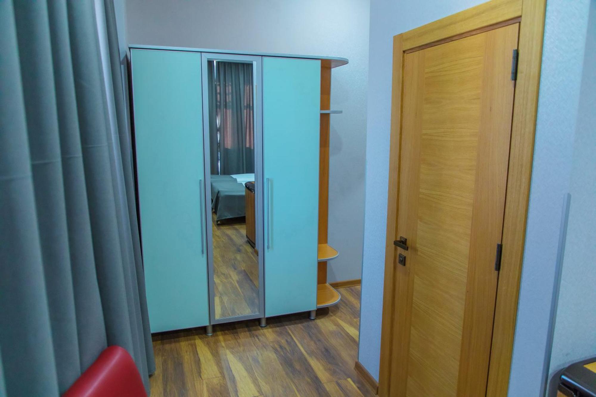 Irmeni Hotel Tbilisi Ngoại thất bức ảnh