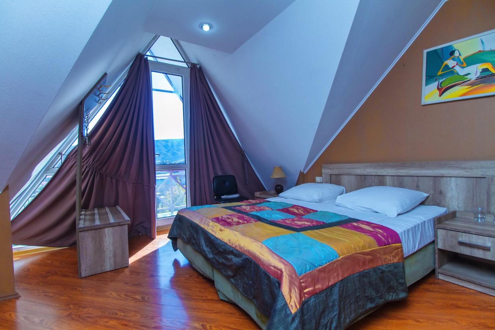 Irmeni Hotel Tbilisi Ngoại thất bức ảnh