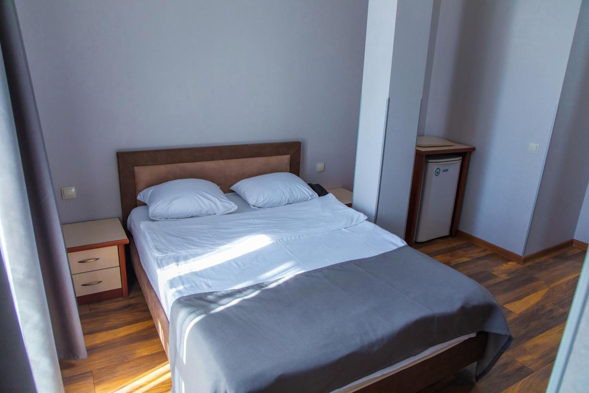 Irmeni Hotel Tbilisi Ngoại thất bức ảnh