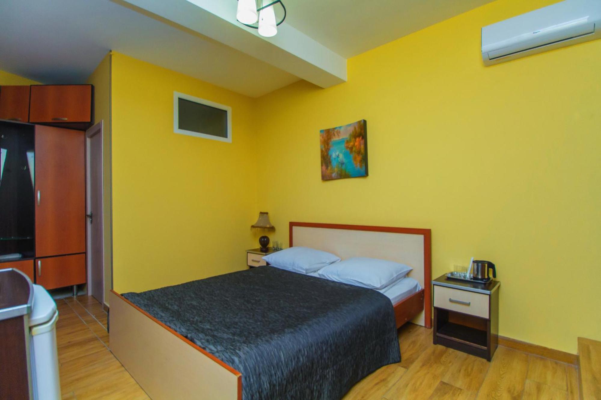 Irmeni Hotel Tbilisi Ngoại thất bức ảnh