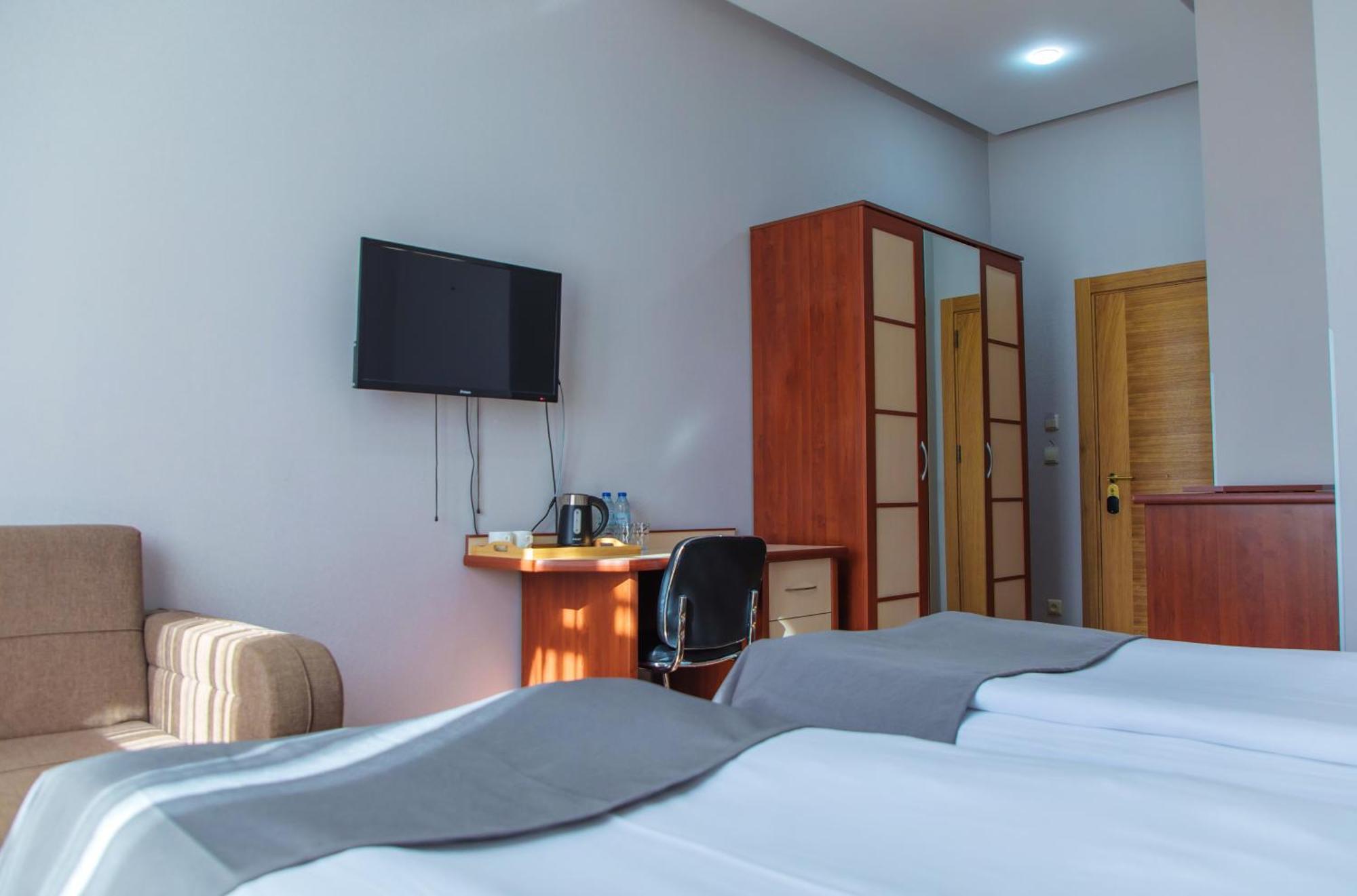 Irmeni Hotel Tbilisi Ngoại thất bức ảnh