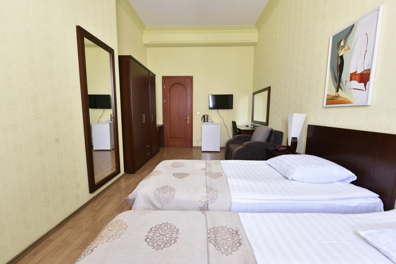Irmeni Hotel Tbilisi Ngoại thất bức ảnh