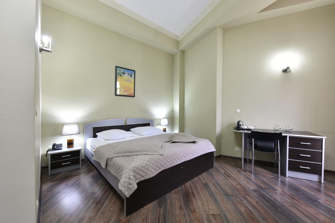Irmeni Hotel Tbilisi Ngoại thất bức ảnh