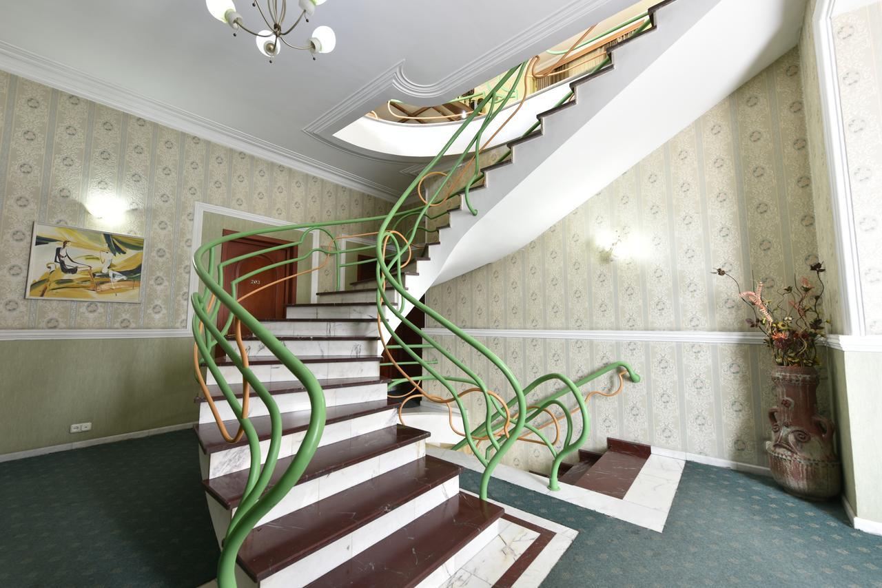 Irmeni Hotel Tbilisi Ngoại thất bức ảnh